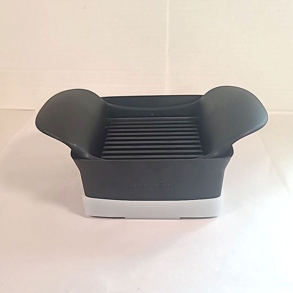 Pampered Chef Black Plastic Quick Vegetable, Fruit, and Cheese Slicer #1181-GUC